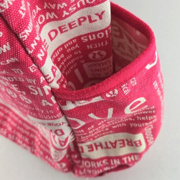 Lululemon Rare Manifesto Canvas Shoulder Bag Pink White Print + Washable Pouch - Picture 11 of 16